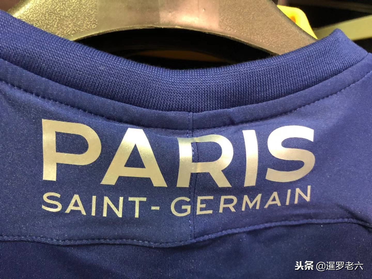 际足坛上更